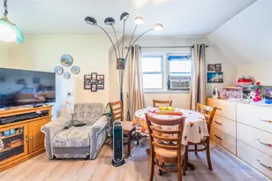 76-04 167th St, Fresh Meadows, NY 11366 - Photo 22