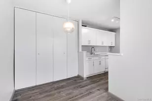 300 High Point Dr, Hartsdale, NY 10530 - Photo 6