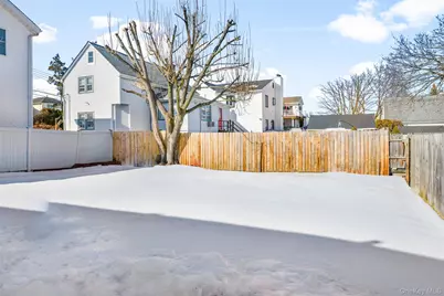 60 Holland Street, Harrison, NY 10528 - Photo 18