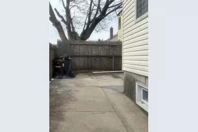 14768 259th Street, Rosedale, NY 11422 - Photo 6