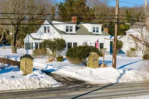 20715 Main Rd, Orient, NY 11957 - Photo 2