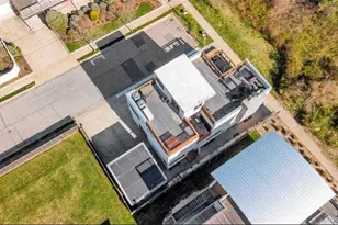 100 Nantwick St, Long Beach, NY 11561 - Photo 2