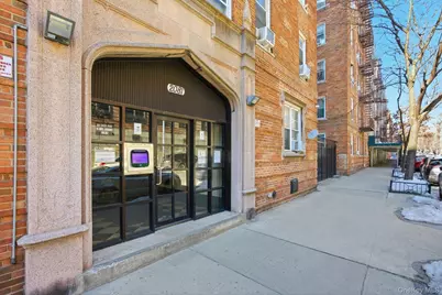 2081 Cruger Avenue #2G, Bronx, NY 10462 - Photo 1