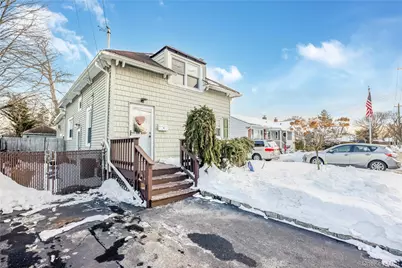 32 Sunset Avenue, Farmingdale, NY 11735 - Photo 2