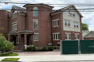 127-22 Kew Gardens Rd, Kew Gardens, NY 11415 - Photo 1