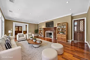 220 Elderfields Rd, Manhasset, NY 11030 - Photo 6