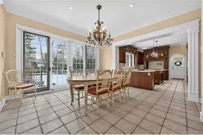 220 Elderfields Road, Manhasset, NY 11030 - Photo 18