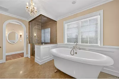 220 Elderfields Road, Manhasset, NY 11030 - Photo 28