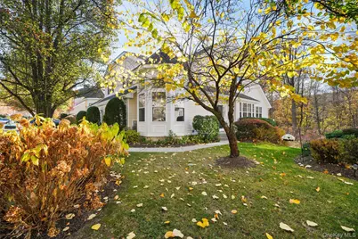 25 Briarbrook Drive #25, Briarcliff Manor, NY 10510 - Photo 2