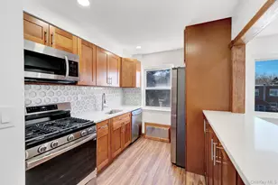 12-02 117th St, College Point, NY 11356 - Photo 10