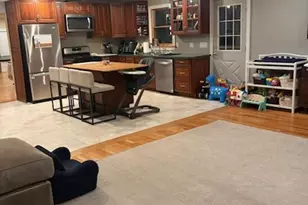 255 Cedar Ave, Patchogue, NY 11772 - Photo 8