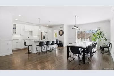 27 Jeffrey Lane, Westhampton Beach, NY 11978 - Photo 4