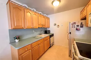 258 Newcastle Ct, Ridge, NY 11961 - Photo 6