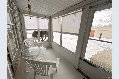 258 Newcastle Court #F, Ridge, NY 11961 - Photo 4