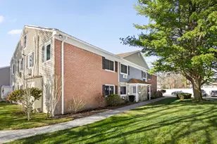 40 W 4th St, Patchogue, NY 11772 - Photo 10