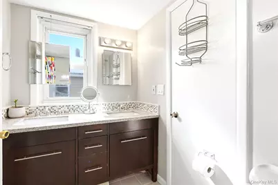 122 Greenacres Avenue, White Plains, NY 10606 - Photo 32