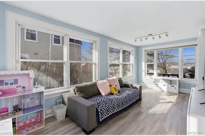 122 Greenacres Avenue, White Plains, NY 10606 - Photo 8