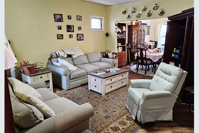 7757 76th Street, Glendale, NY 11385 - Photo 4