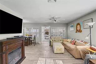 230 Blackpool Ct, Ridge, NY 11961 - Photo 8