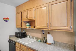 230 Blackpool Ct, Ridge, NY 11961 - Photo 10