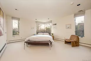 20 Whitman Rd, Great Neck, NY 11023 - Photo 14