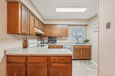 12 Heritage Drive #B, New City, NY 10956 - Photo 10