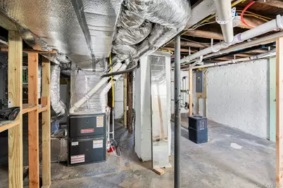 235 Cemetery Road, East Marion, NY 11939 - Photo 32