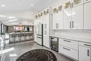 11 Gallatin Dr, Dix Hills, NY 11746 - Photo 16