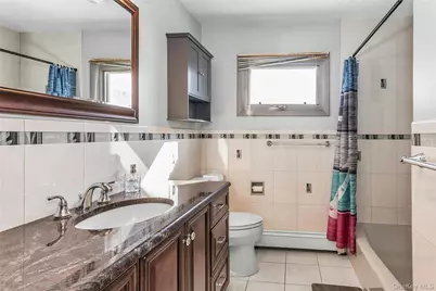 2066 Holland Way, Merrick, NY 11566 - Photo 20