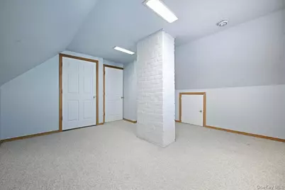 29 Disc Lane, Wantagh, NY 11793 - Photo 26