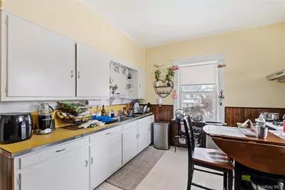 29-31 Edgewood Park, New Rochelle, NY 10801 - Photo 18