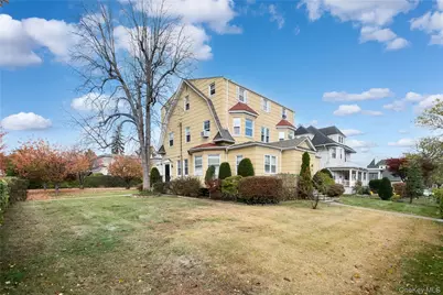 29-31 Edgewood Park, New Rochelle, NY 10801 - Photo 2