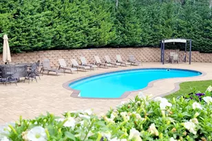 126 Malloy Dr, East Quogue, NY 11942 - Photo 2