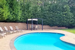 126 Malloy Dr, East Quogue, NY 11942 - Photo 46