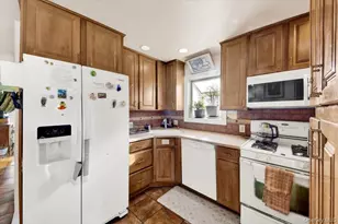 234 Beach 28th St, Far Rockaway, NY 11691 - Photo 6