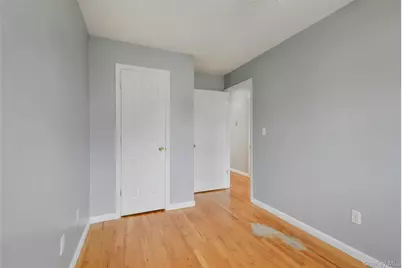 3546 Huguenot Avenue #2nd Floor, Bronx, NY 10475 - Photo 20