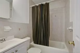 3546 Huguenot Ave, Bronx, NY 10475 - Photo 14