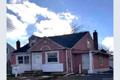 271 Ivy Street, West Hempstead, NY 11552 - Photo 1