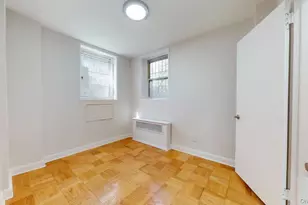 66-15 Thornton Pl, Rego Park, NY 11374 - Photo 26