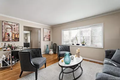 249 Hampton Road, West Babylon, NY 11704 - Photo 6