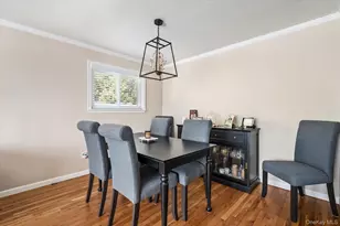 249 Hampton Rd, West Babylon, NY 11704 - Photo 8