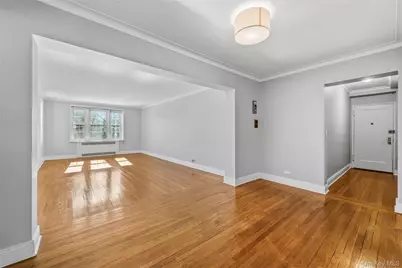 949 Palmer #3H, Bronxville, NY 10708 - Photo 8