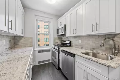 949 Palmer #3H, Bronxville, NY 10708 - Photo 4