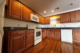 105 N Montgomery St, Walden, NY 12586 - Photo 2