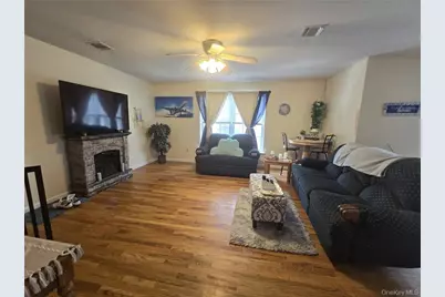 105 N Montgomery Street #B3 Unit 4, Walden, NY 12586 - Photo 4