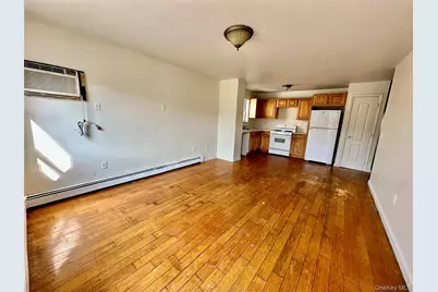 1907 Arnow Avenue, Bronx, NY 10469 - Photo 2