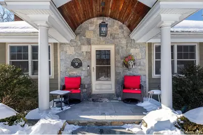 9 Gallows Hill Road, Cortlandt Manor, NY 10567 - Photo 2