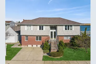 255 Delaware Avenue, Island Park, NY 11558 - Photo 2