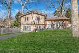 74 Hempstead Dr, Sound Beach, NY 11789 - Photo 2