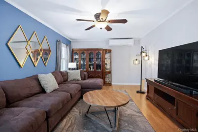 5643 195th Street, Fresh Meadows, NY 11365 - Photo 12